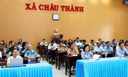 Sáng ngày 21/8, Ủy ban Mặt trận Tổ quốc Việt Nam tỉnh An Giang phối hợp với Văn phòng Điều phối nông thôn mới tỉnh tổ chức hội nghị tuyên truyền các chương trình mục tiêu quốc gia tại hai xã Châu Thành và Tân Hiệp.