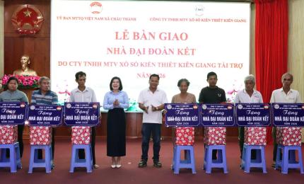 Chiều ngày 28/8/2026, Ủy ban MTTQ Việt Nam xã Châu Thành tổ chức Lễ bàn giao 7 căn nhà Đại đoàn kết cho các hộ gia đình có hoàn cảnh khó khăn về nhà ở trên địa bàn xã. Các công trình được hỗ trợ kinh phí từ Công ty TNHH MTV Xổ số Kiến thiết Kiên Giang.